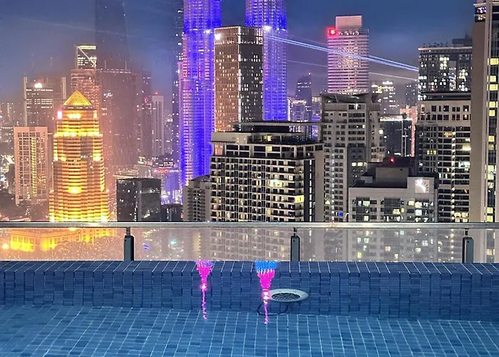 The Luxe Infinitum Suite At Kl City