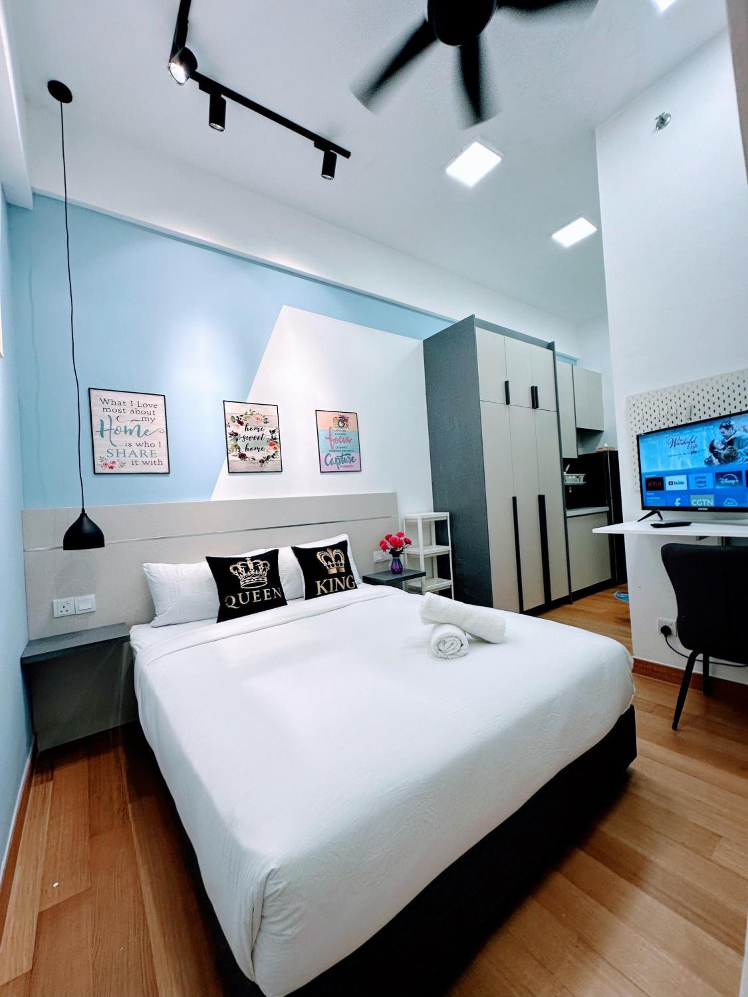 The Luxe Infinitum At Kl Hotel 4*