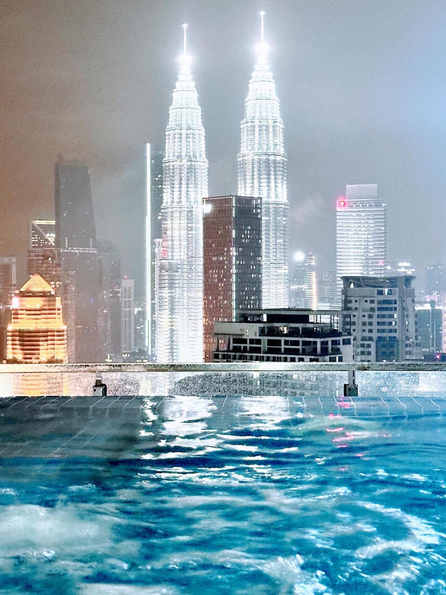 The Luxe Infinitum At Kl 4*