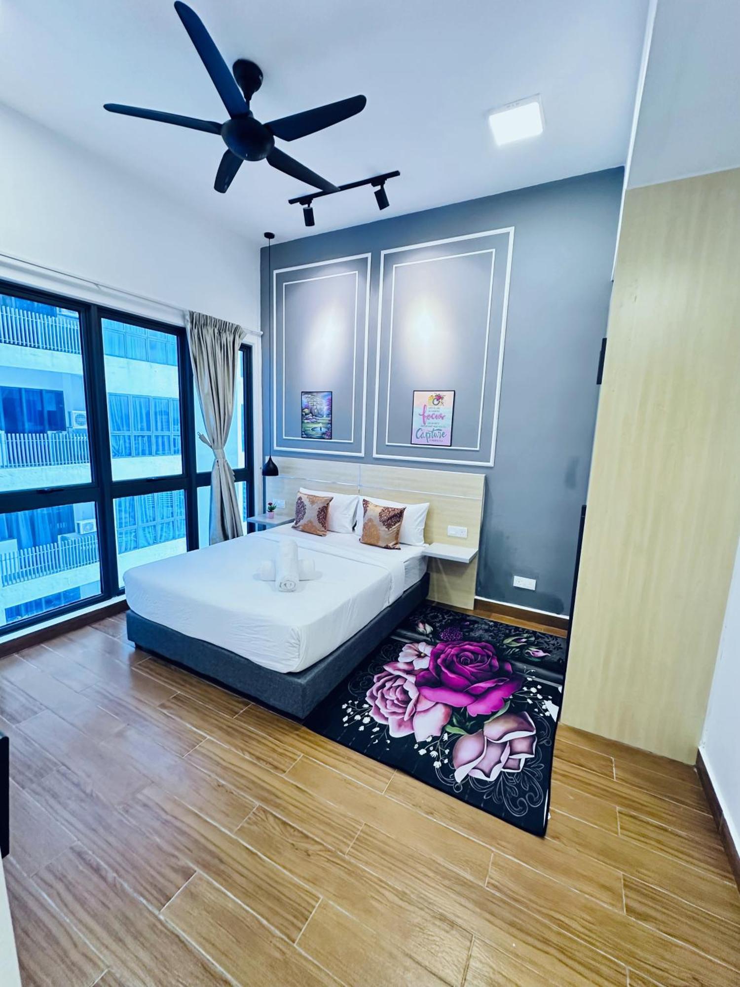 The Luxe Infinitum At Kl 4*